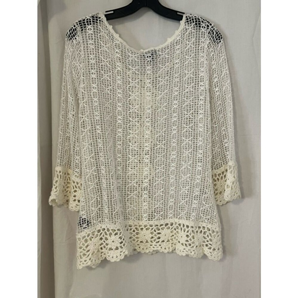LISA INTERNATIONAL White Crocheted with Ribbon Shirt Womens Size Medium - Picture 2 of 10